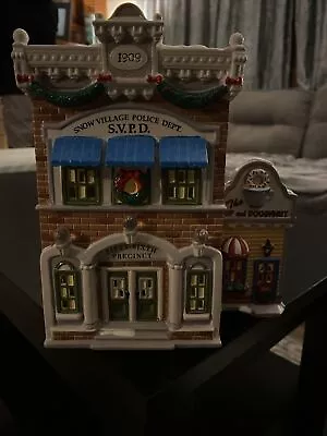 Dept 56 Original Snow Village Police Station 54853 Orig.  Box Retired NO LIGHT • $38