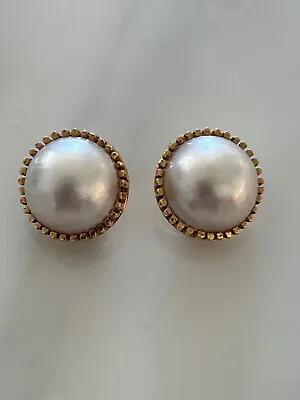 Vintage Bezel Wrapped Mabé Pearl 14K Gold Clip-On Earrings • $825