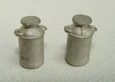 (2) VTG 1980's HO GAUGE CAST METAL 10 GAL CLOSED TOP MILK CAN LIONEL MTH K-LINE • $9.99