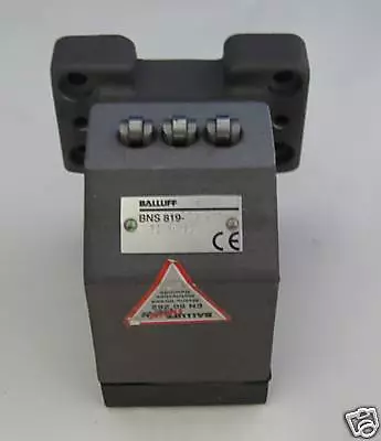 Balluff Multiple Position Switch BNS 819-B3-R12-72-10-FD New • $194.80