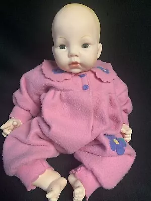 Madame Alexander Victoria Baby Doll Vintage 18  Weighted Doe Skin Body • $40