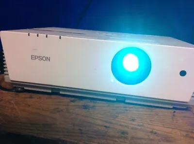 Epson LCD Projector EMP-6100 • $185