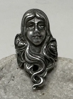Vintage Maiden Or Mermaid Figural Art Nouveau Cast Pewter Repousse Ring Size 7 • $50