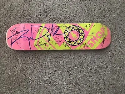 $650 • Buy Rob Dyrdek Signed Discontinued Alien Workshop Skateboard - Signed By 18 Pros