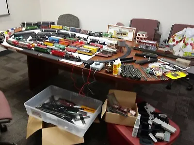 HUGE MIXED LOT HO SCALE TRAINSENGINESCARSI Have Added MORE CARS W LOWER PRICE • $27