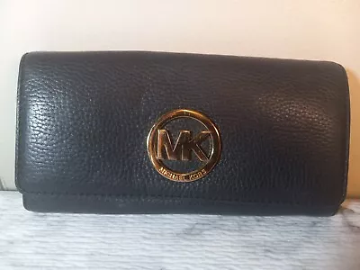 Michael Kors Fulton Leather Carryall Wallet Black • $34.95