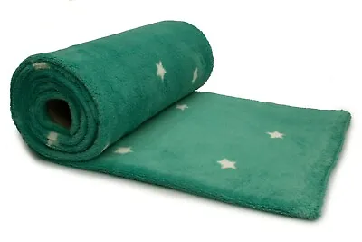 Minkee Winky Plush Printed Stars On Green 50 X 185 Cm • £4.86