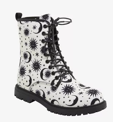 Cream Sun And Moon Celestial Canvas Combat Boots Hot Topic Womens Size 5 EUC • $25