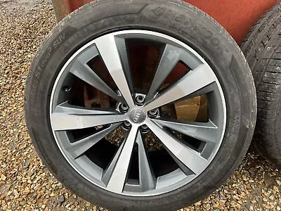 Audi Q7 Q8 Alloy Wheels And Tyres • £270