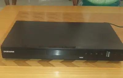 Samsung HT-D330 DVD Player Home Theatre Unit *FREE POSTAGE* • $199