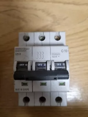 £25 • Buy Dorman Smith X3PC16 C16 16A 3 Phase MCB 10ka