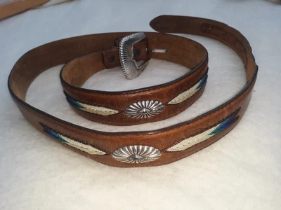 $18.50 • Buy Tony Lama 40  Brown Leather 1.25  Wide Embroidered W/ Conchos Edge Top Stitched 
