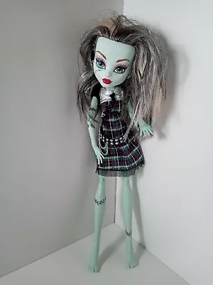 £54.99 • Buy Monster High Doll: Frankie Stein Frightfully Tall Ghouls 17  Collectable Doll