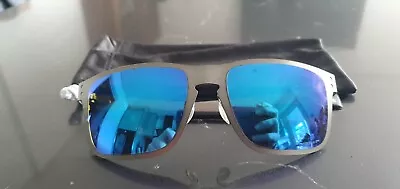 Oakley Holbrook Metal Polarized Mirror Sunglasses. OO4123-0755. With Bag. • £31