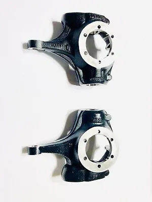 Pair Of Dana 44 Chevy Flat Top Knuckles Machined For Crossover Steering • $389.99