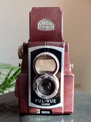 £0.99 • Buy Vintage 1950s Rare ROSS ENSIGN FUL-VUE SUPER Box Camera,RED,Old Museum Display