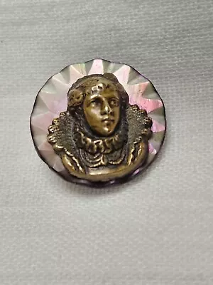 Victorian MARY STUART QUEEN Of SCOTS BUTTON Brass Repousse Image On MOP Backing  • $34.99