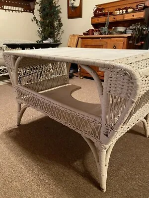 $90 • Buy Antique Wicker Table/Desk- White- Very Sturdy