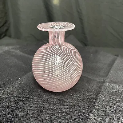 Mid Century Murano Pink /White Mezza Filigrana Glass Vase - Italy - 9006 • $29.99