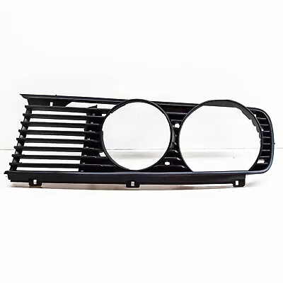 BMW E28 Saloon Headlight Front Lamp Grille Right Genuine 51131930826 • $121.96