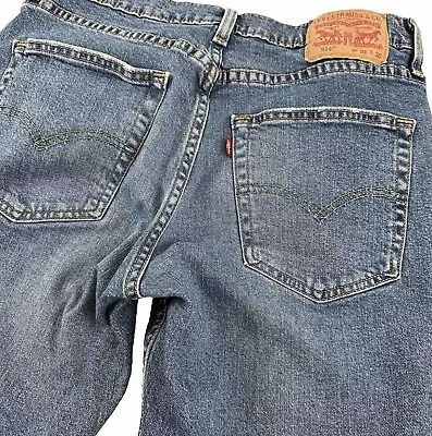 Levi’s 514 Blue Jeans Men 31 X 30 Slim Straight Stretch Denim Medium Wash EUC • $17.99