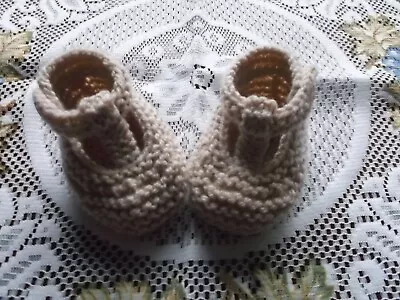 £1.75 • Buy Hand Knitted  Baby Shoes / Booties 0 -3 Months 