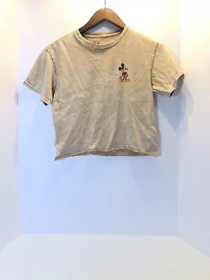 Disney Shirt Crop Top Size S/M Mickey Mouse Classic Pose Cream Color • $26.97