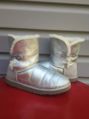 Ugg Australia Womens Bailey Button Boots Metallic Silver Sparkle Short Sz 6 $175 • $45.99