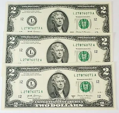 3 Two Dollar Bills Crisp Notes Uncirculated/Consecutive 2017A ** FREE Shipping * • $9.75