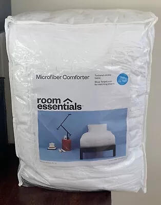 Room Essentials Microfiber Textured Crinkle Fabric Comforter Twin/XL Twin White • $25