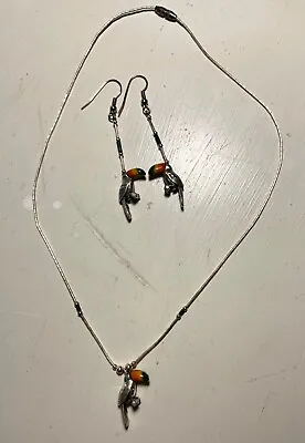 Parrot/Macaw Earrings And Necklace • $30