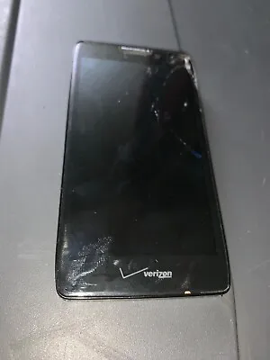 Motorola Droid RAZR - 16GB  (Verizon) Smartphone/ Cracked • $15