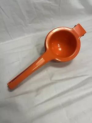 Lemon Orange Lime Squeezer Juicer Hand Press Kitchen Tool Lemon Squeezer • $25