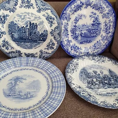 Vintage Lot Of 4 Blue And White Dinner Plates Wall Art Display Deco 10  10 1/2  • $18.99