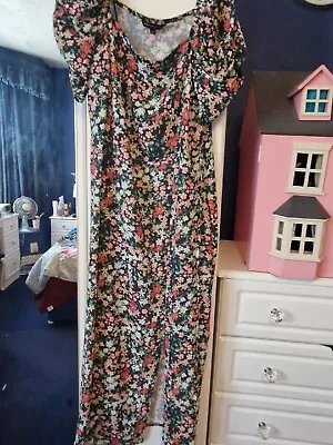 £3 • Buy Ladies Long Dress Size 16 Floral Print From PEACOCKS   Pretty Summer 