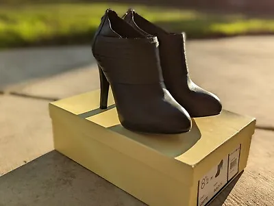 Max Studio Lisette Bootie (Size 8.5 M Worn Twice) • $22