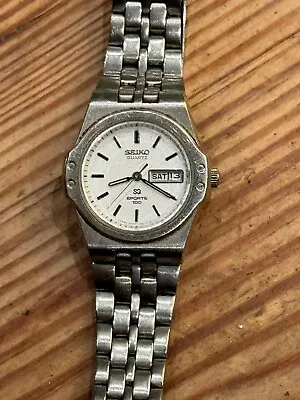 Vintage Seiko Sports Ladies Watch Sport 100 3423-0150 Running Well • $6.42