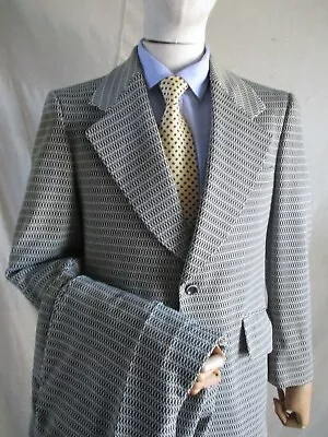 Fortrel EUC Vintage 70s Brown White Geometric Polyester Knit Two Piece Suit 38S • $79.99