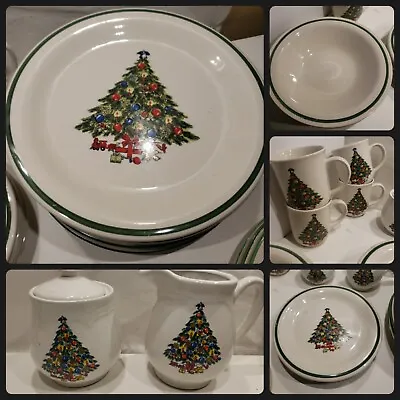 Mt. Clemens Pottery 18 Piece Christmas Tree Dinnerware Set Mug 10.5  Plates  • $44.44