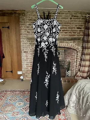 YVE London Designer Ball Dress Occasions Black White Beading Long Vintage M • £55