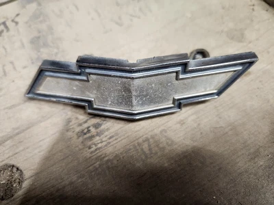 $7 • Buy Vtg Car Emblem Chevrolet Bowtie