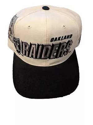 Vintage Oakland Raiders Hat - NFL ProLine  • $119