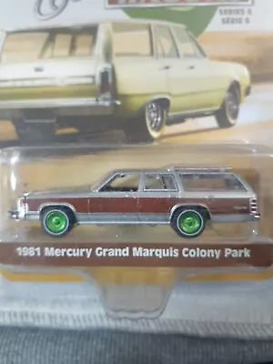 CHASE Greenlight Estate Wagons Series 6 1981 Mercury Grand Marquis Colony Park • $24.99