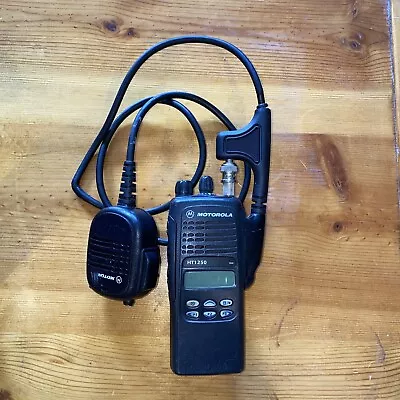 Motorola HT1250 AAH25KDF9AA5AN Portable Radio VHF 136-174Mhz W/ Mic Parts/Repair • $125