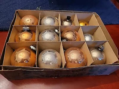 Vintage Shiny Bright Ornaments 12 Vivid Shiny Christmas Balls 2.5  • $10