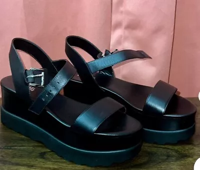 Michael Kors Womens Open Toe Casual Platform Chunky Sandals Black Size 9 • $34.99