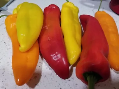 30 Mixed Color Sweet Marconi Rosso Pepper Seeds Italian Pepper NON-GMO • $2.99