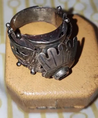 Vintage Mexican Silver Aztec Headdress Poison Ring • £50