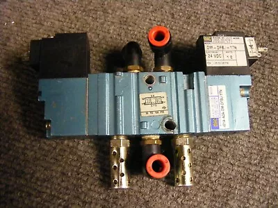 Mac Pneumatic Duel Solenoid Valve 35-120psi. 24 VDC Cat 451A-A0A-DM-DFBJ-1TN • $25