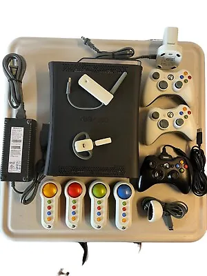 $79.99 • Buy Xbox 360 BUNDLE Black Console 120GB HDD 3 Controllers LOT Headset Games Charger